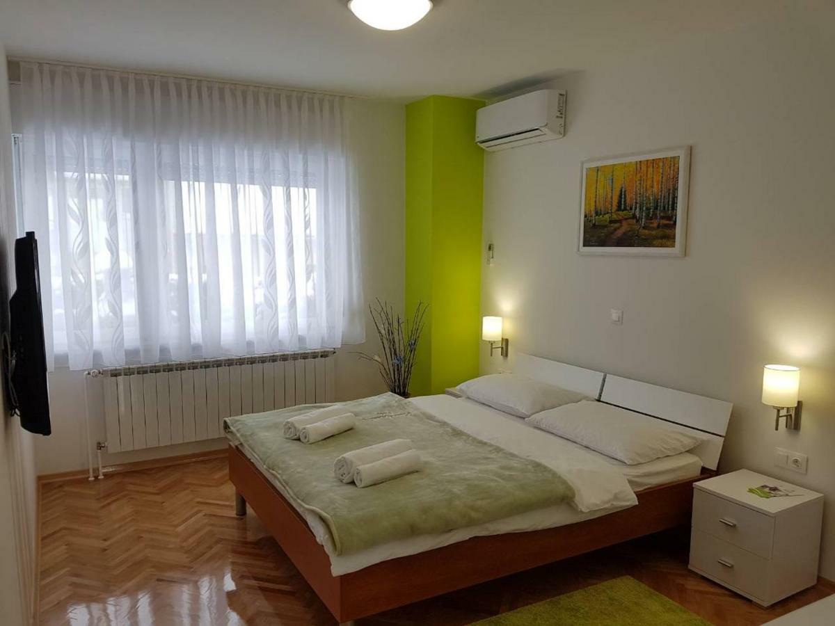 Apartmani Nova Karlovac Extérieur photo