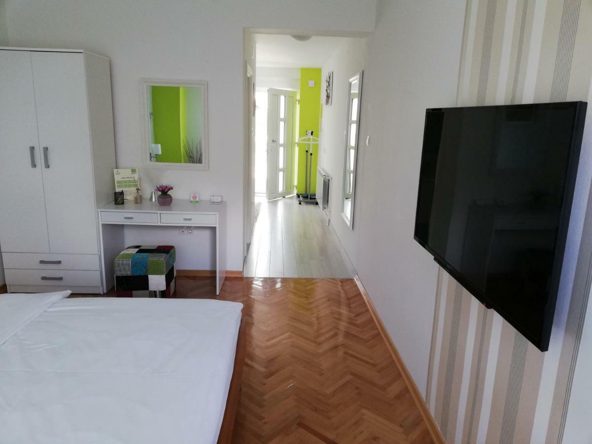 Apartmani Nova Karlovac Extérieur photo